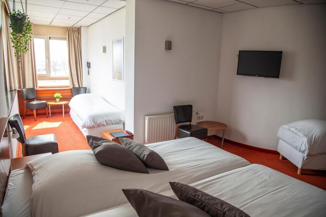 Amicitia Hotel Снек Екстер'єр фото