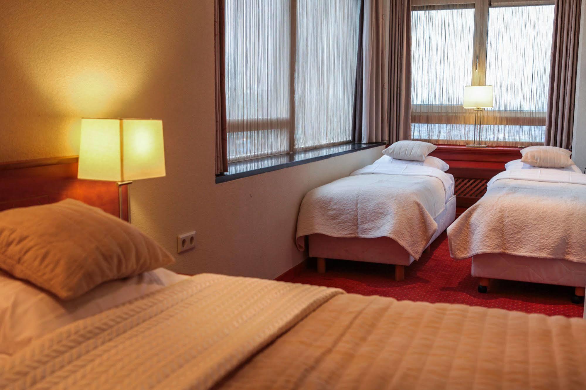 Amicitia Hotel Снек Екстер'єр фото